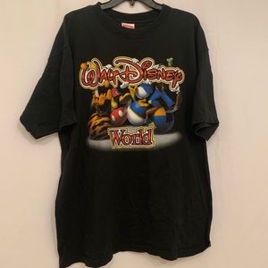 Vintage Disney Mickey Mouse mens tee shirt